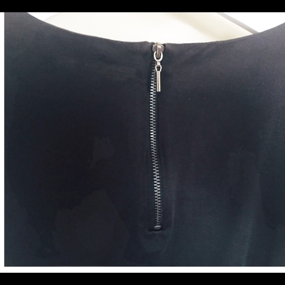 REBECCA TAYLOR Short Sleeve Peplum Bottom Top With Black Back Zip Detail Black S - Picture 12 of 13